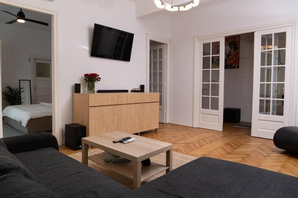 Апартаменти Color Aparments Coposu Blv Бухарест Екстер'єр фото